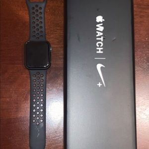 Apple Watch Series 4